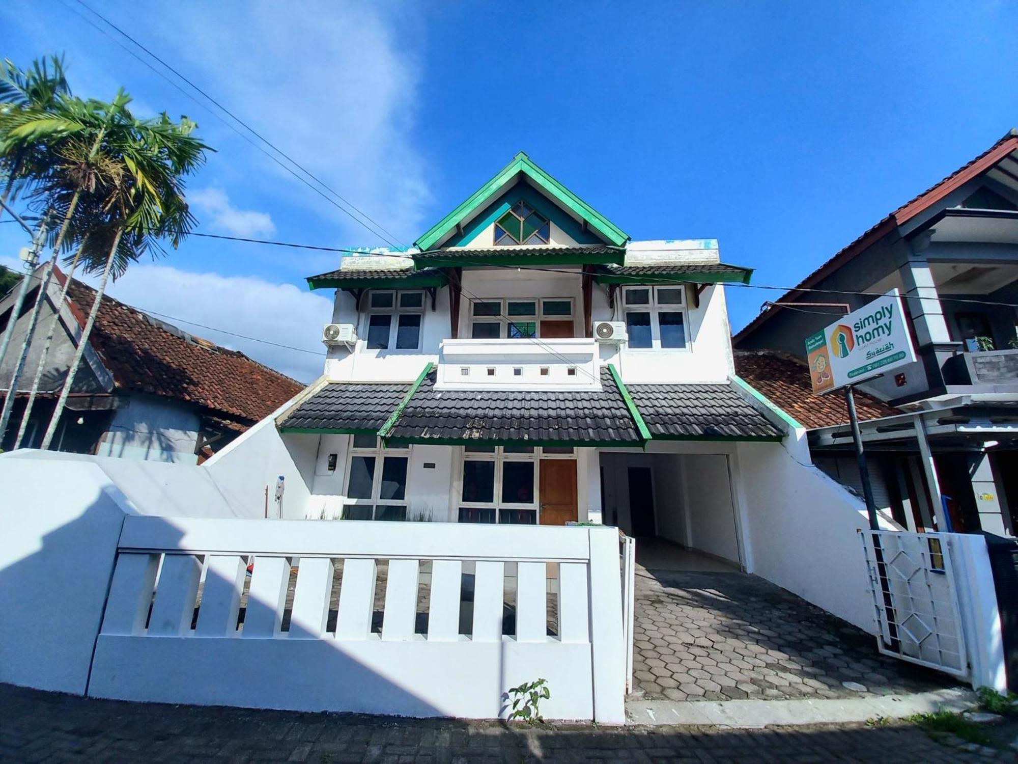 Homestay Jogja Dekat Gembiraloka By Simply Homy Jogyakarta Zewnętrze zdjęcie