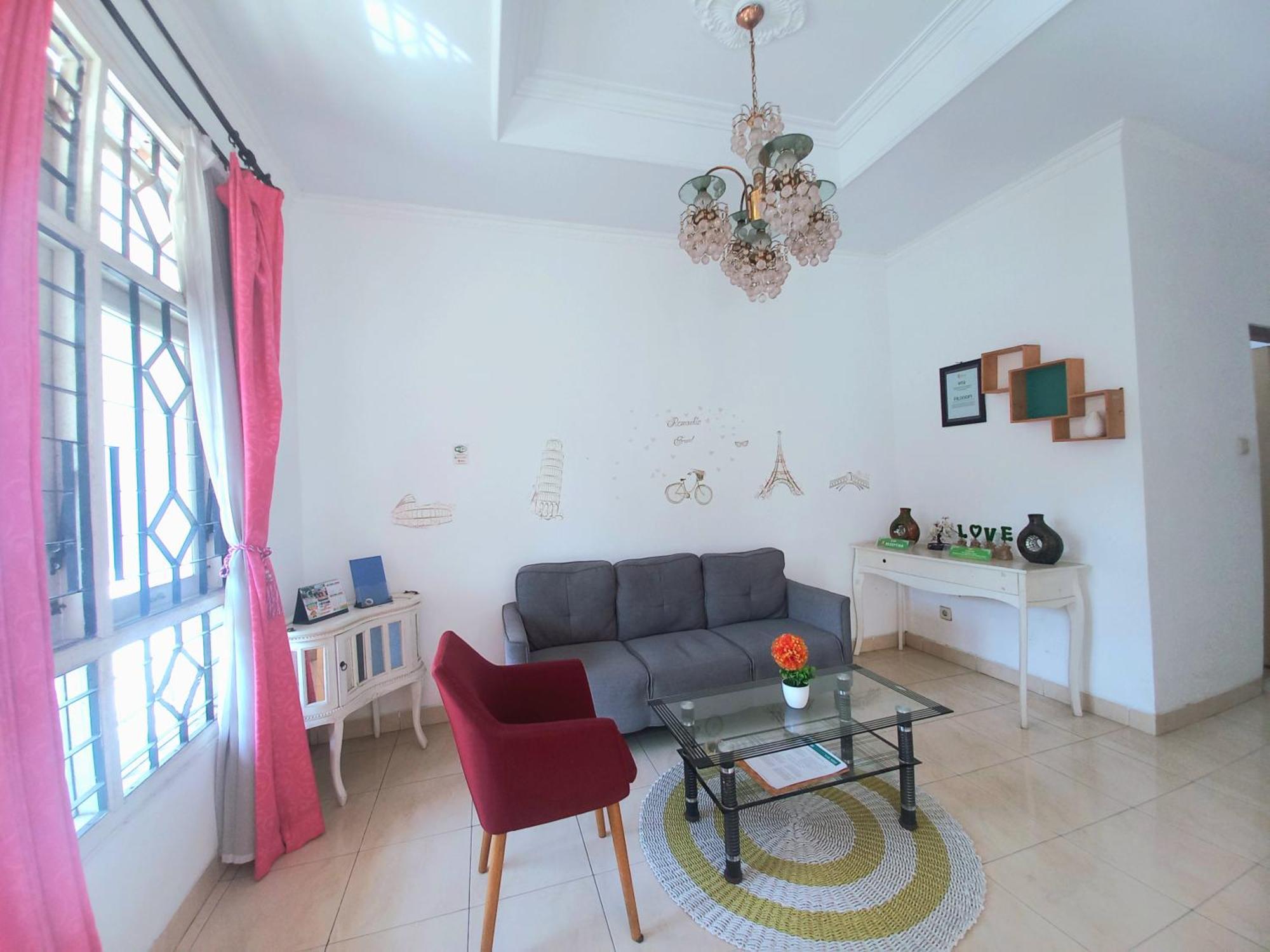 Homestay Jogja Dekat Gembiraloka By Simply Homy Jogyakarta Zewnętrze zdjęcie