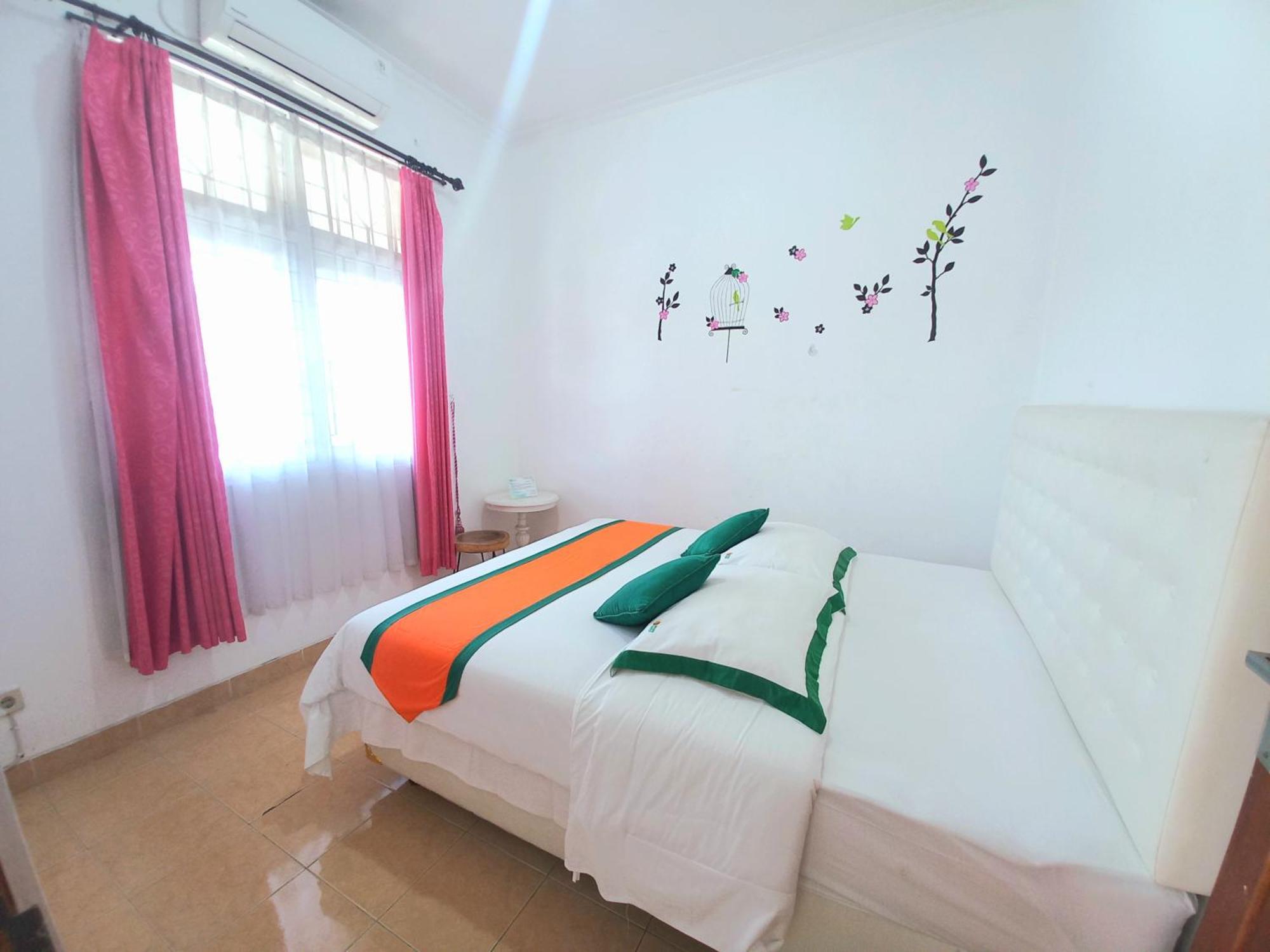 Homestay Jogja Dekat Gembiraloka By Simply Homy Jogyakarta Zewnętrze zdjęcie